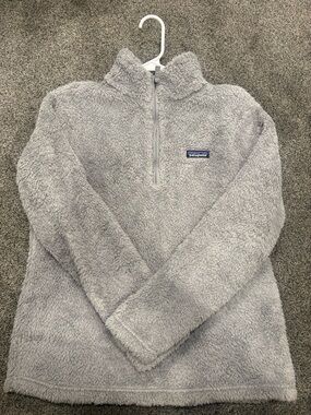 Patagonia Light Gray Plush Quarter-Zip Fleece Jacket Sherpa